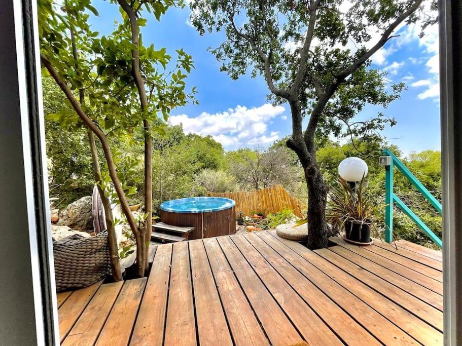 Solara Cabin Amirim Bagian luar foto